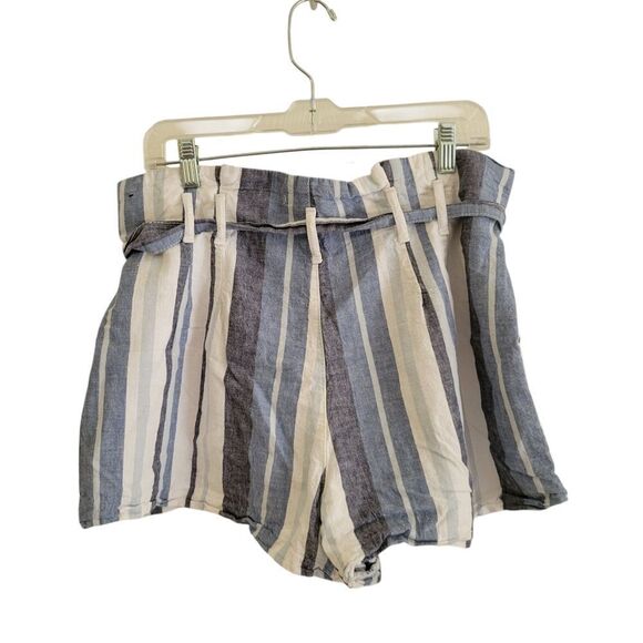 Striped Paperbag Waist Shorts - Picture 3 of 4